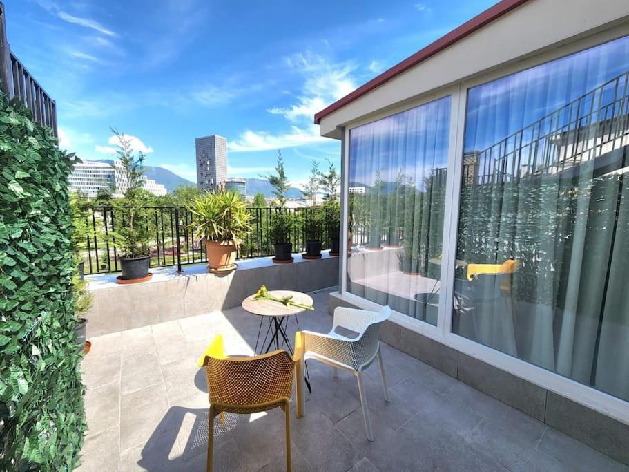טיראנה Penthouse With A City View מראה חיצוני תמונה